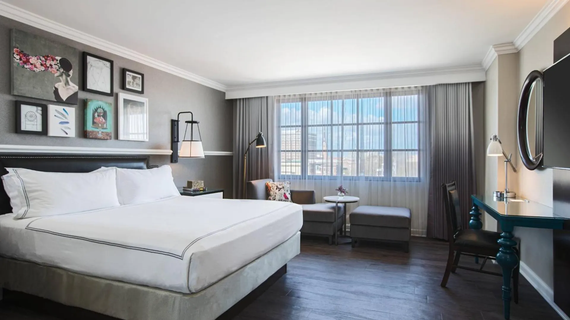 Hotel The Lindy Renaissance 4*