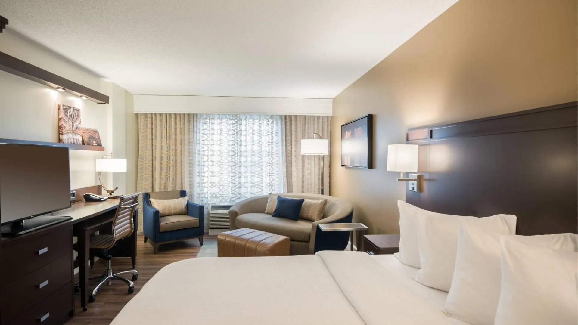 Courtyard By Marriott Historic District Hotel 3*