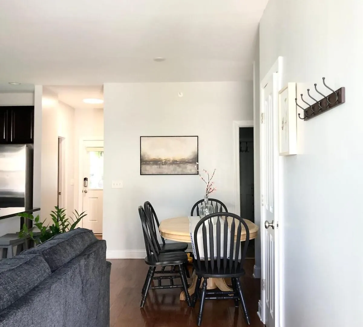 Relax In Comfort - Retreat Near Chs Downtown & Airport