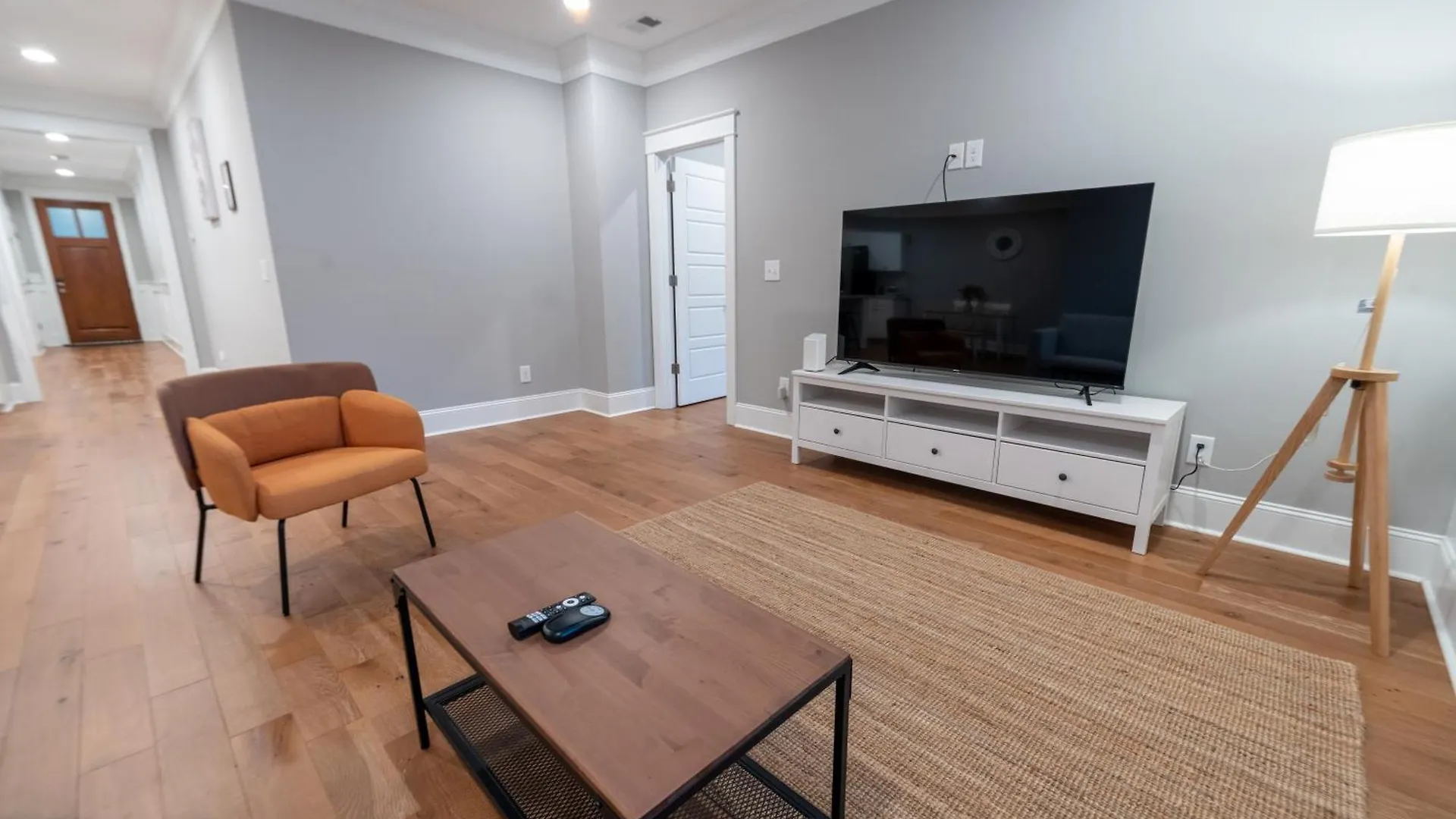 Holiday home Big Modern With Ample Parking Charleston