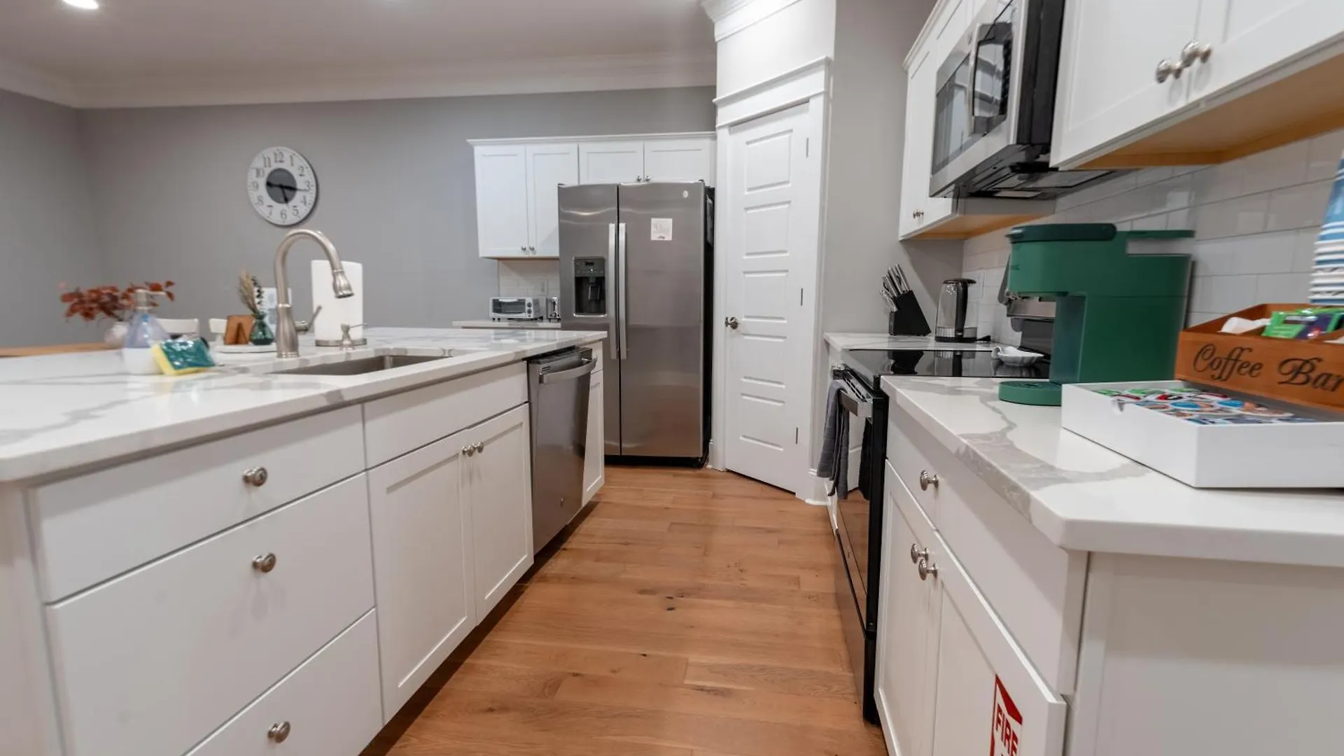 Big Modern With Ample Parking * Charleston