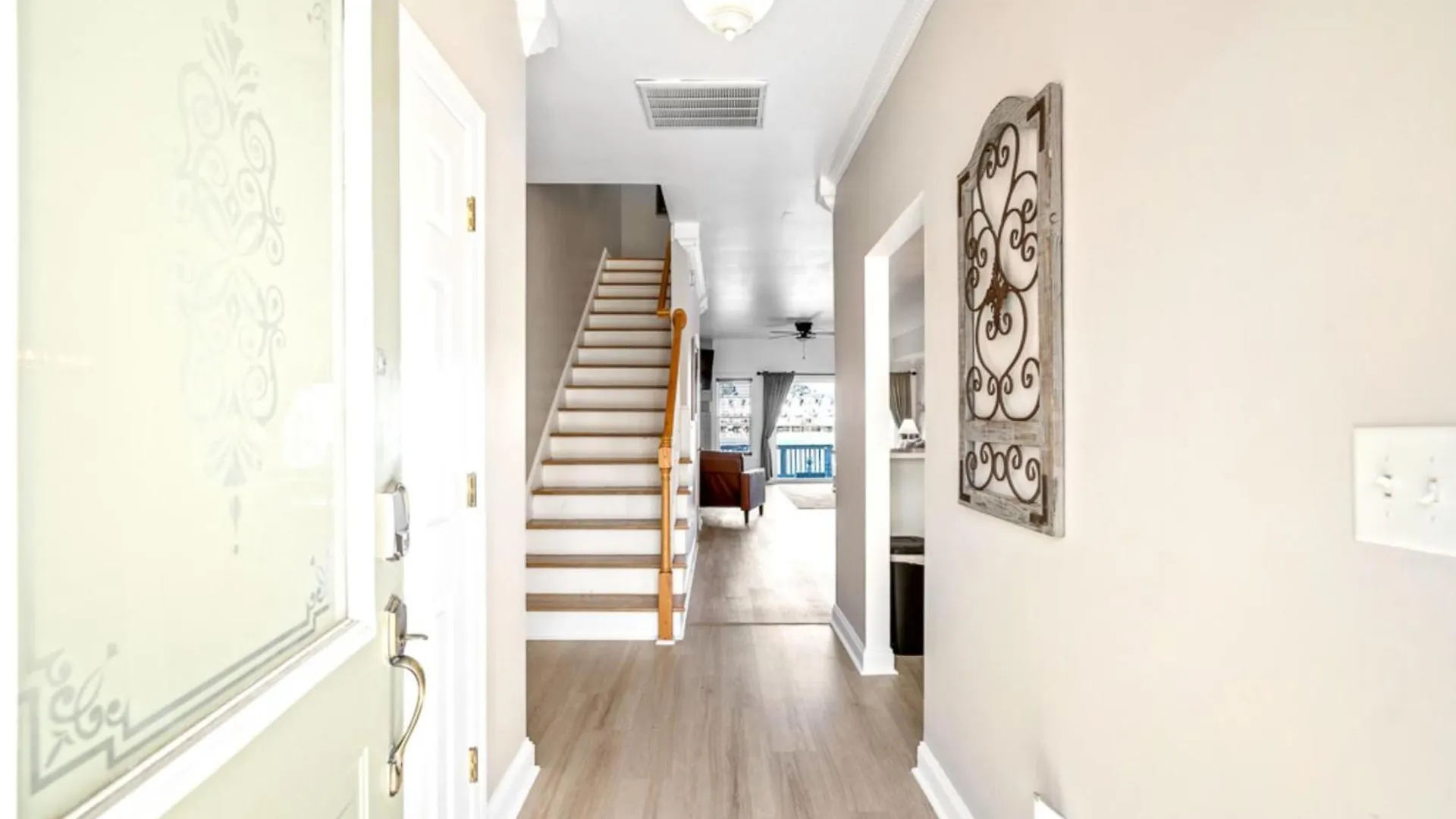 Sunset Serenity!!-tropical Waterfront Oasis-huge Private Patio-10min To Kingst & Beaches * Charleston