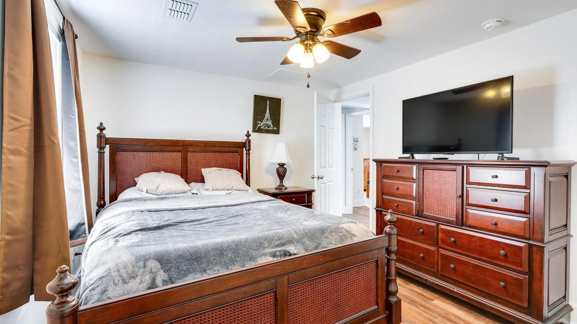 Pet-friendly Near Dtwn! Holiday home