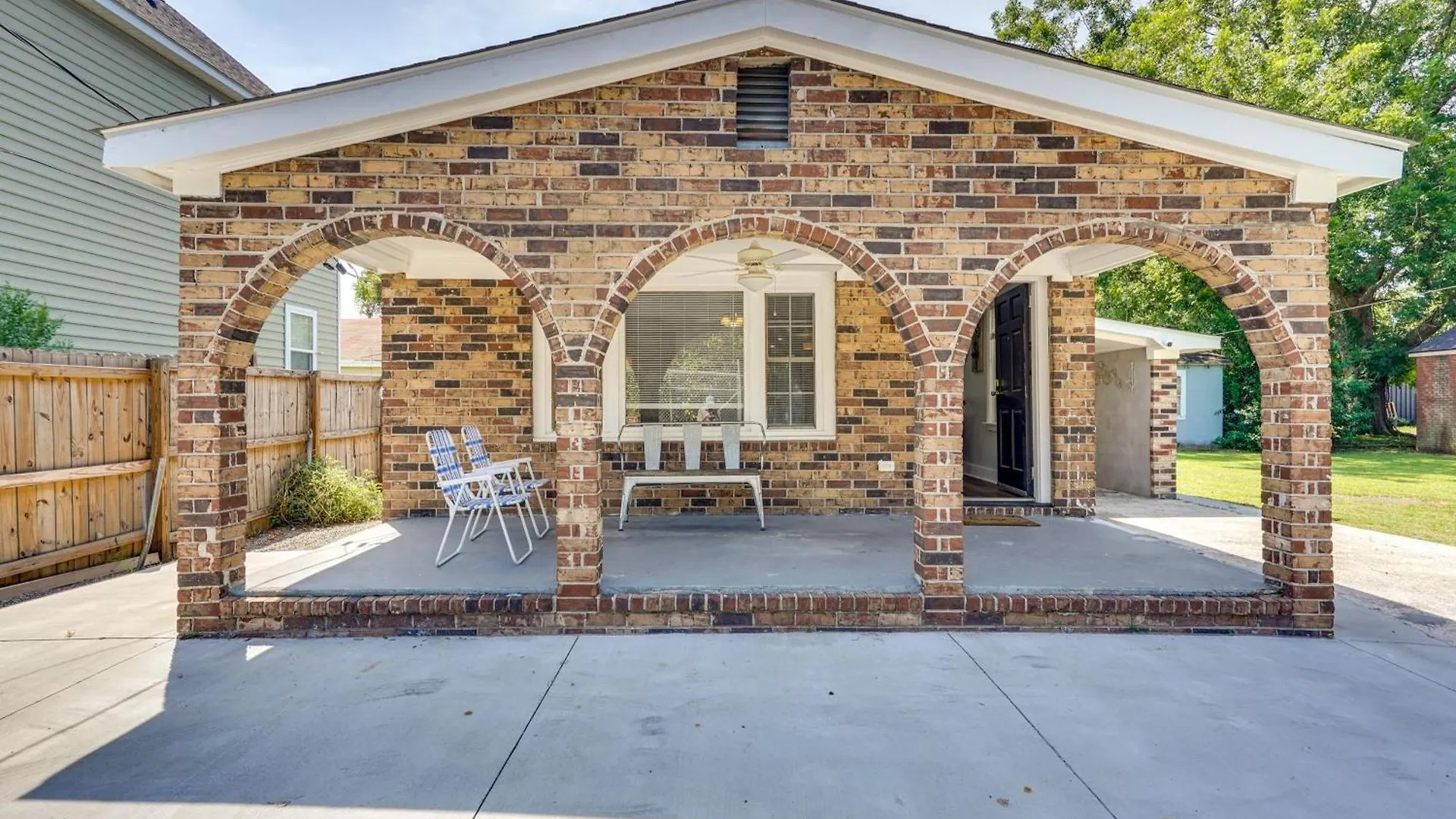 Pet-friendly Near Dtwn!