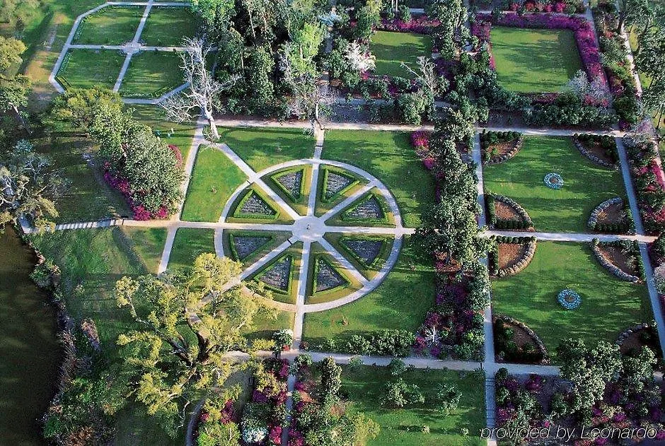 The At Middleton Place