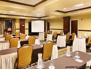 Wingate By Wyndham Charleston Southern Hotel 3*