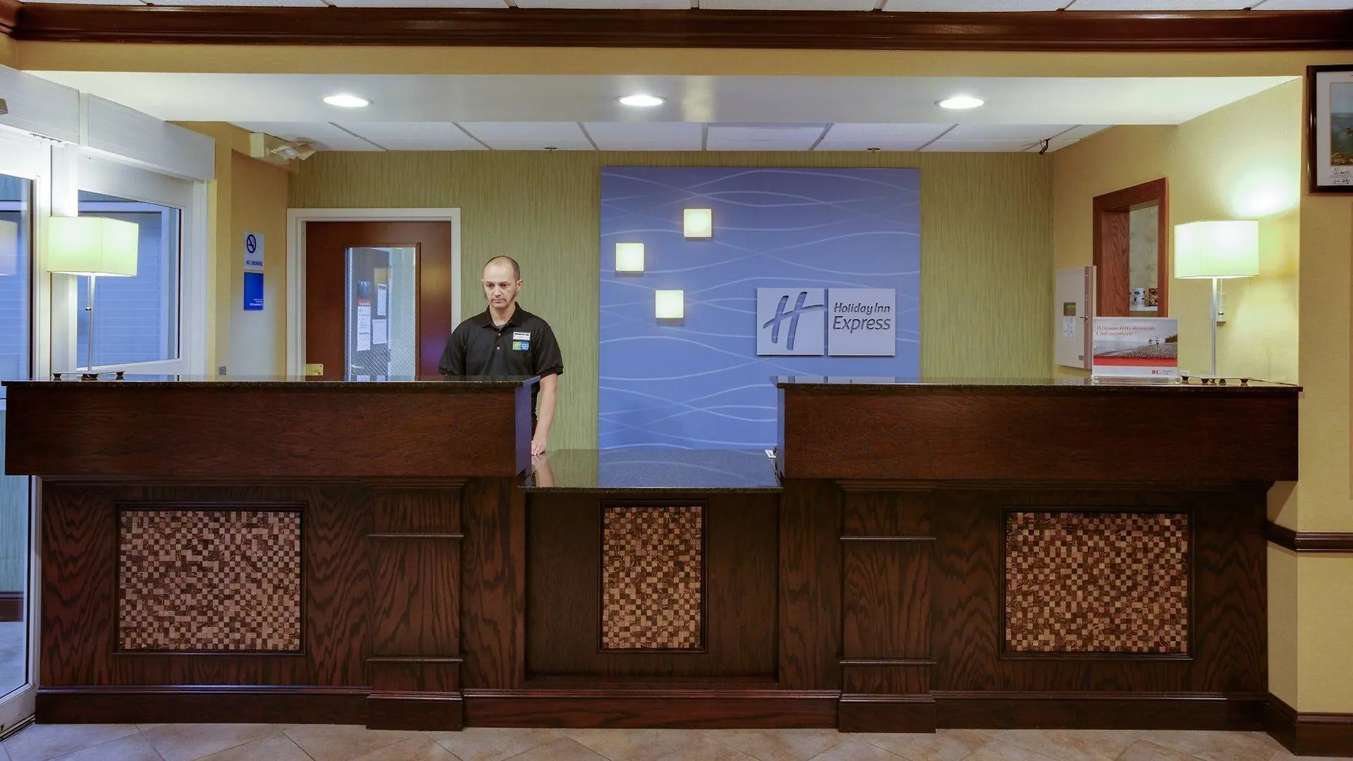 Hotel Holiday Express & Charleston-ashley Phosphate By Ihg