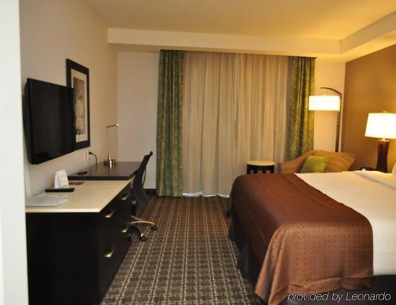 Hotel Live Oak, Historic District, A Tribute Portfolio