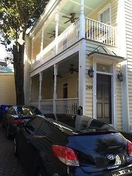 Apartment Walk Away Stays Vacation Rentals Charleston