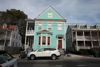 Apartment Walk Away Stays Vacation Rentals Charleston