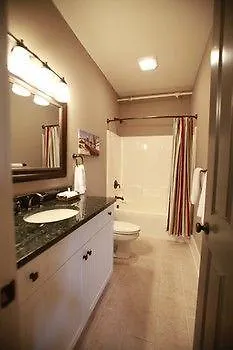 Apartment Walk Away Stays Vacation Rentals Charleston
