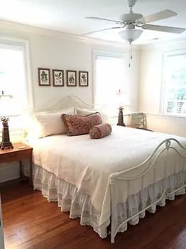 Apartment Walk Away Stays Vacation Rentals Charleston