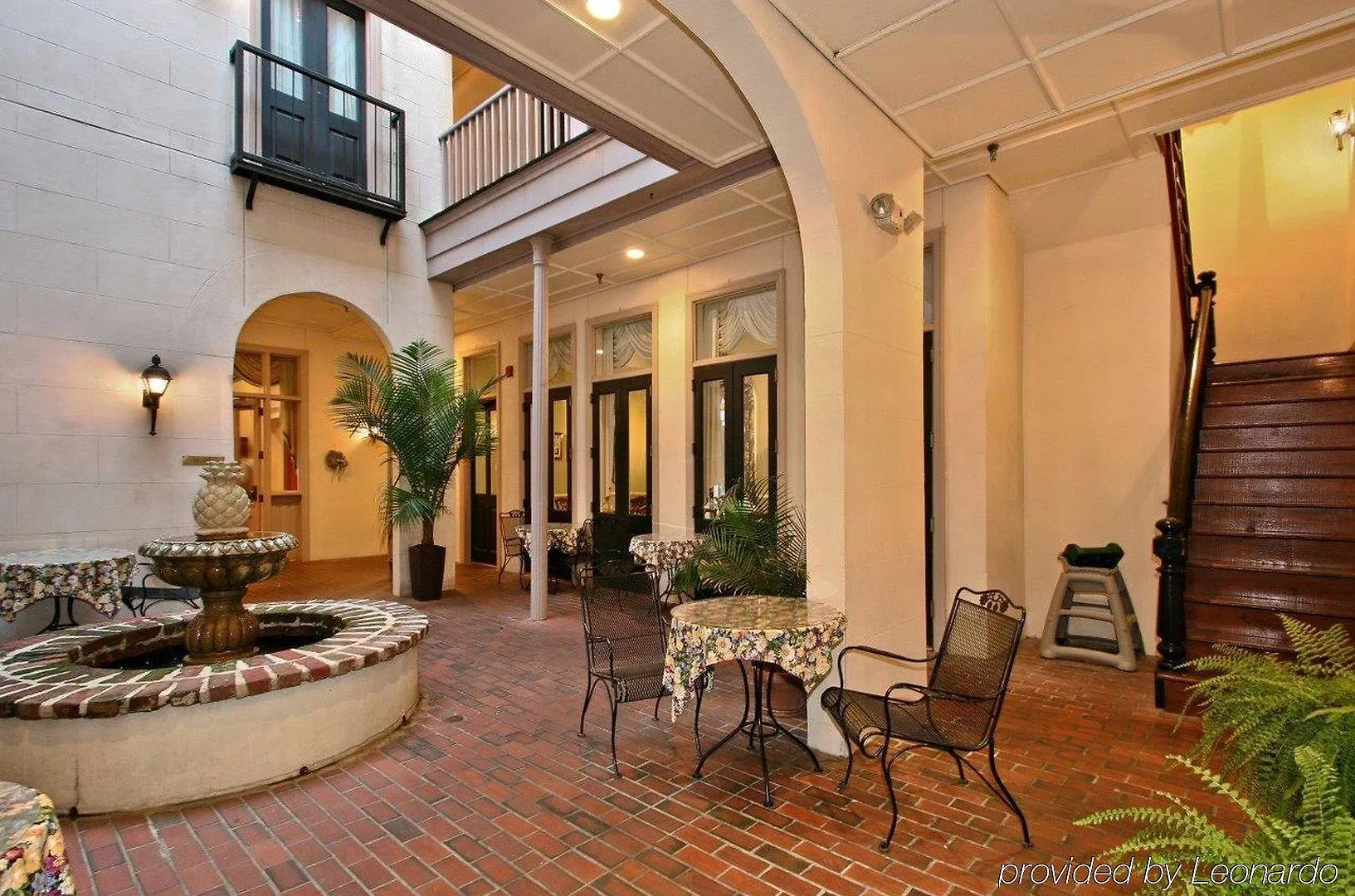 Kings Courtyard Bed and Breakfast 3*