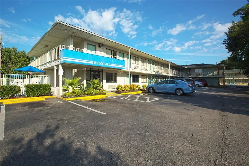 West Ashley Hotel