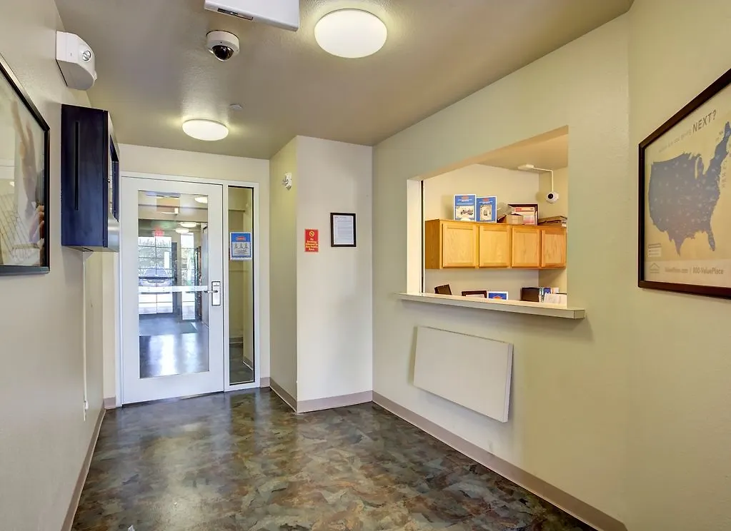 Hotel Woodspring | Airport I-526