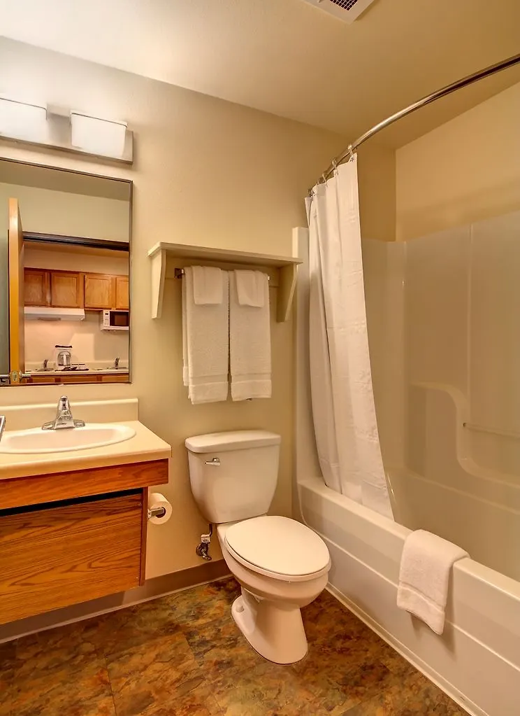 Woodspring | Airport I-526 Hotel
