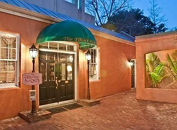 The Elliott House 4*