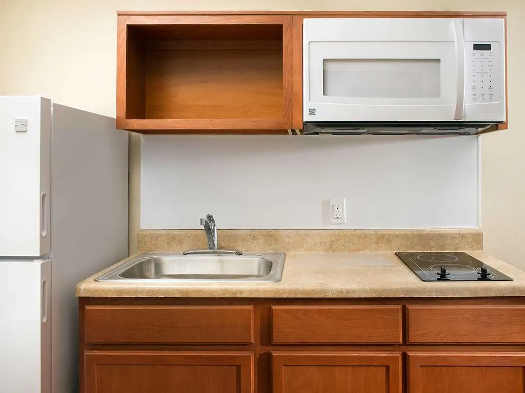 Hotel Woodspring | Airport I-526 North Charleston