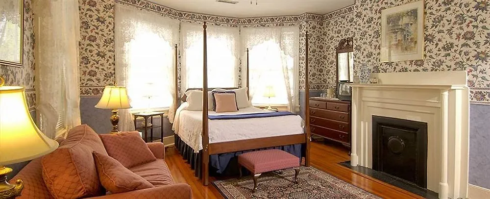 The Cannonboro 4* Charleston