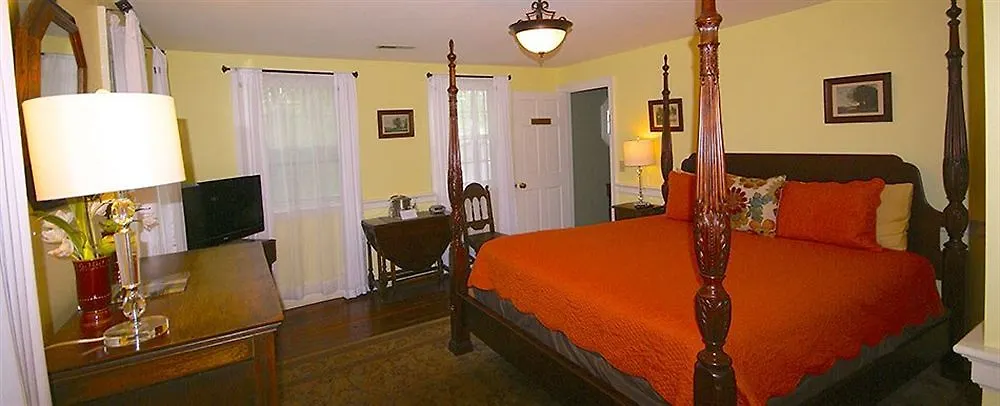 Bed & Breakfast The Cannonboro