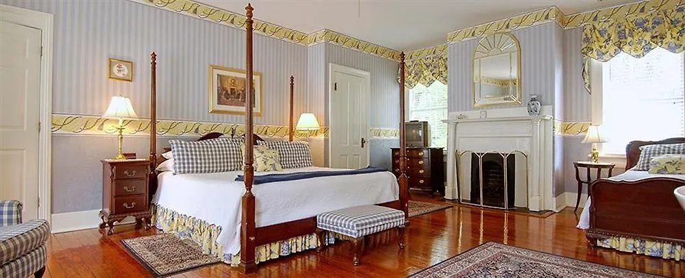 Bed & Breakfast The Cannonboro