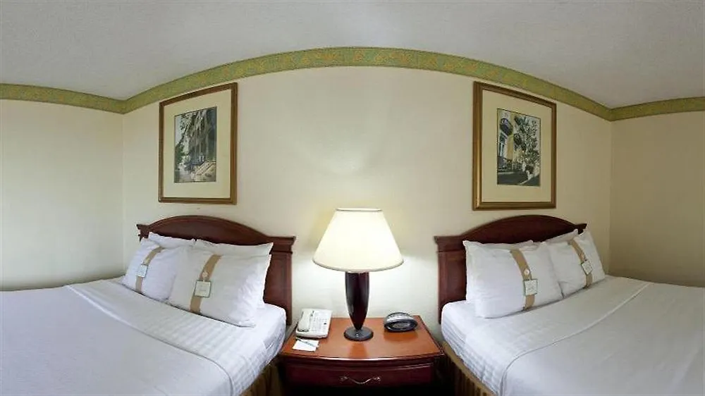 Charleston-riverview By Ihg Hotel 3*