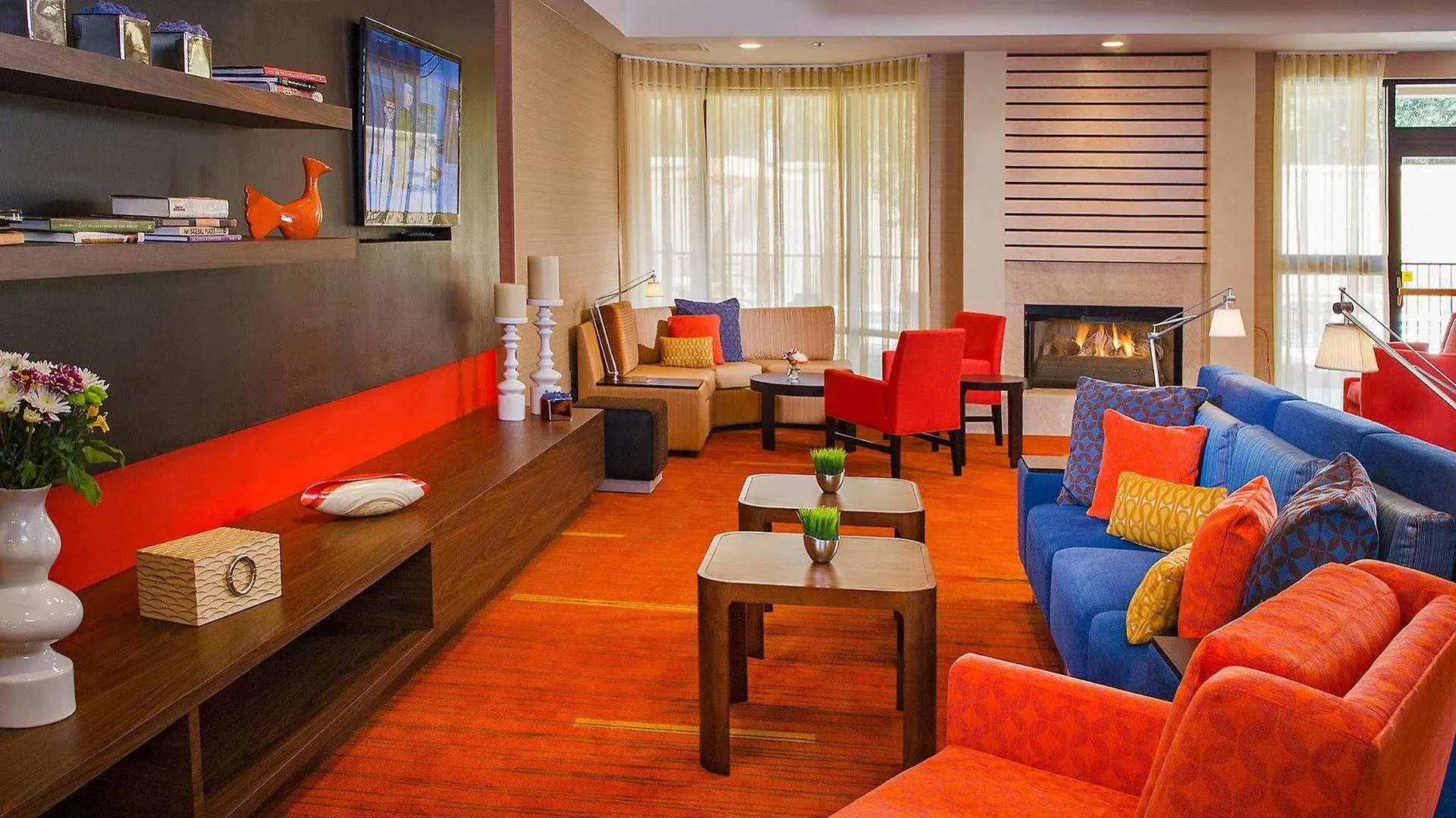 Courtyard By Marriott Airport Coliseum