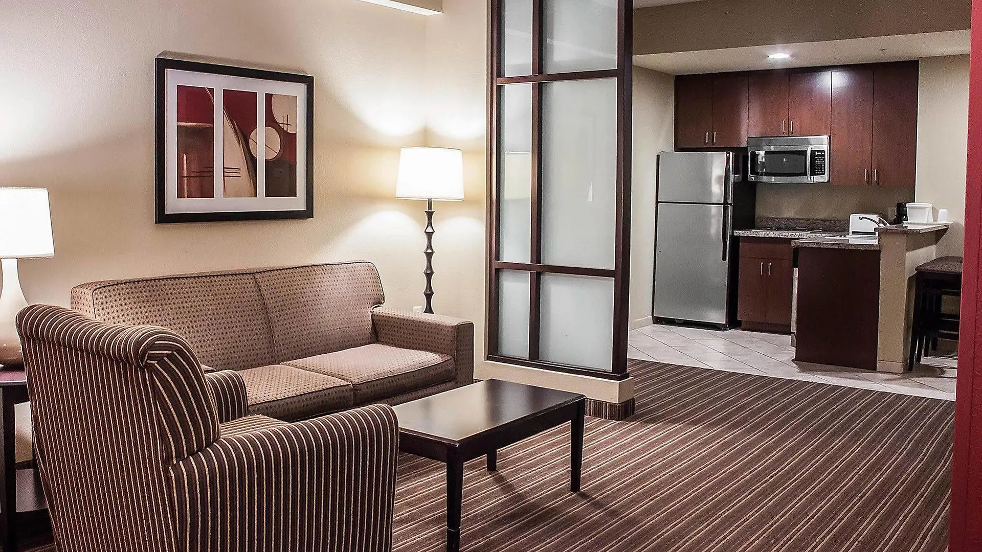 Comfort West Ashley Hotel 3*
