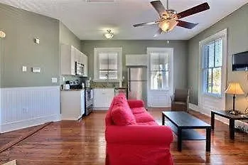 The Palmetto By Low Country Rentals Hotel 3*