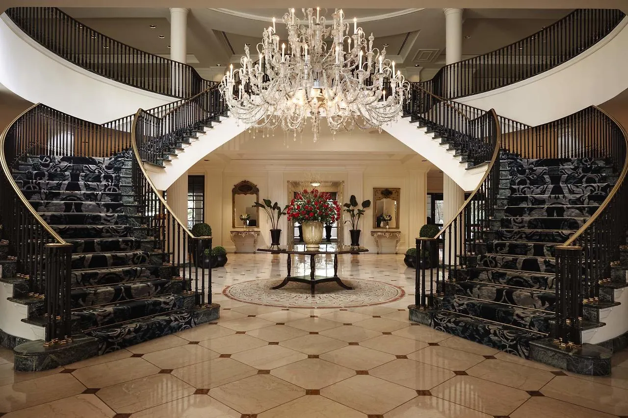The Place Hotell