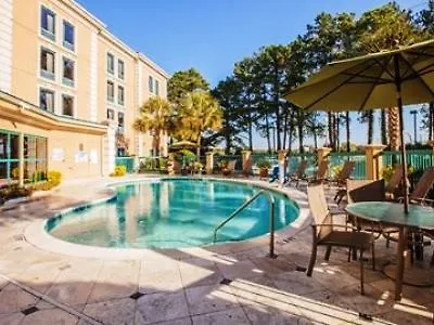 Hampton Charleston North 3*