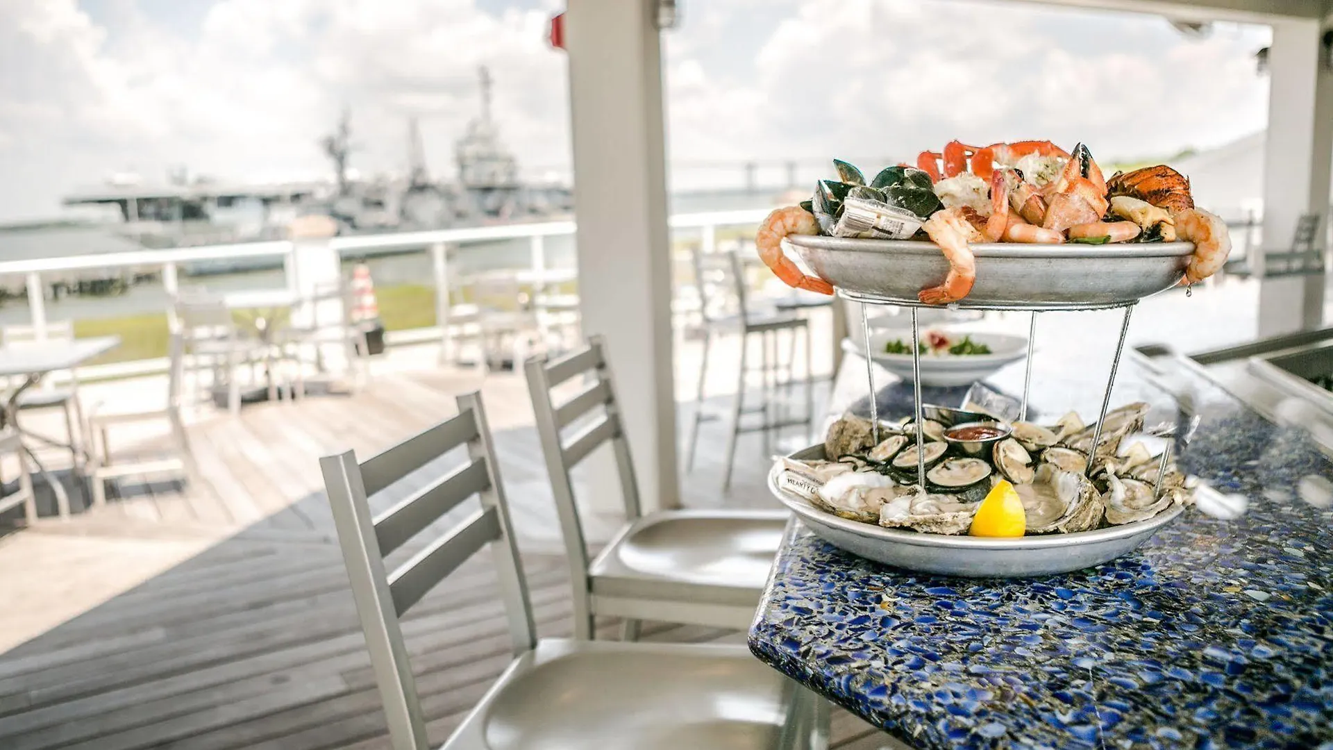 Harborside At Charleston Harbor And Marina Resort