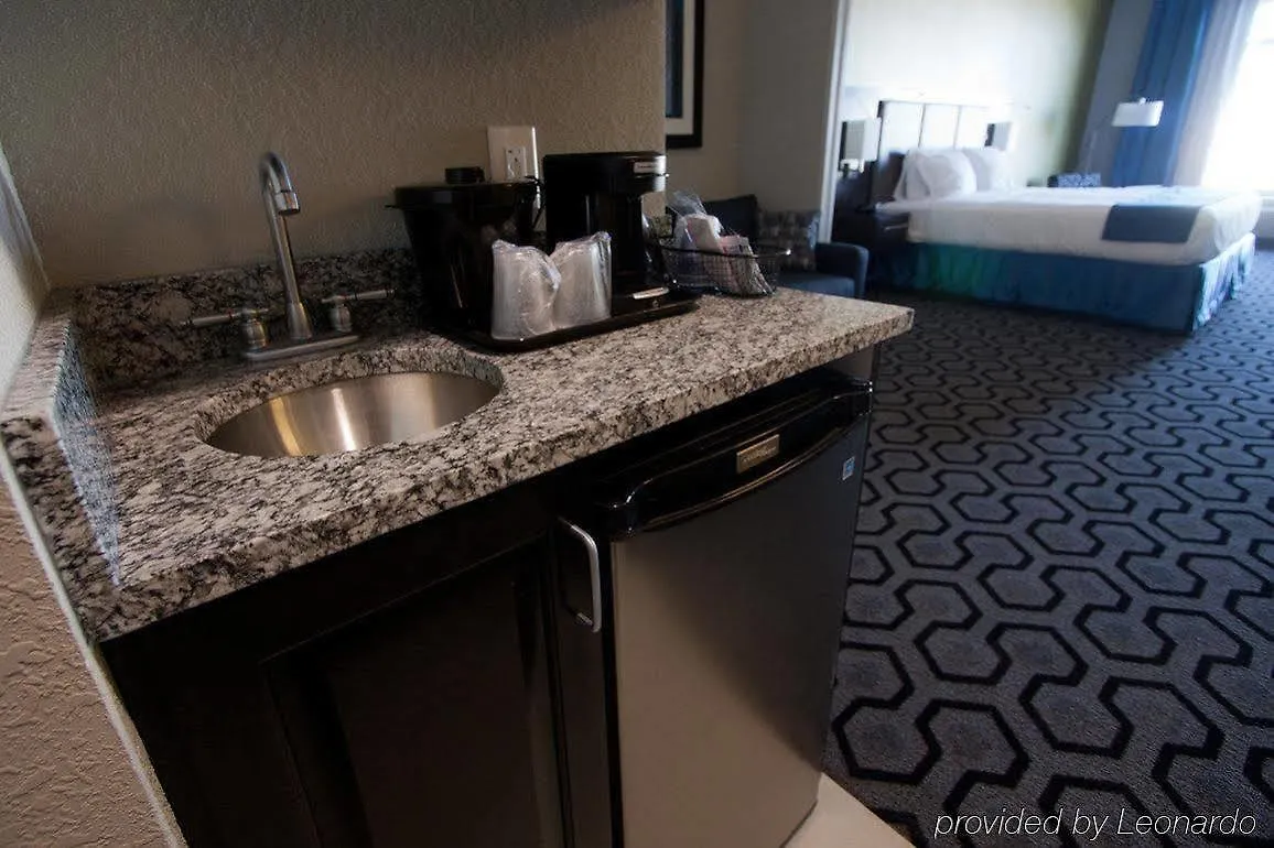 Holiday Express & Charleston Arpt-conv Ctr Area By Ihg 3* North Charleston