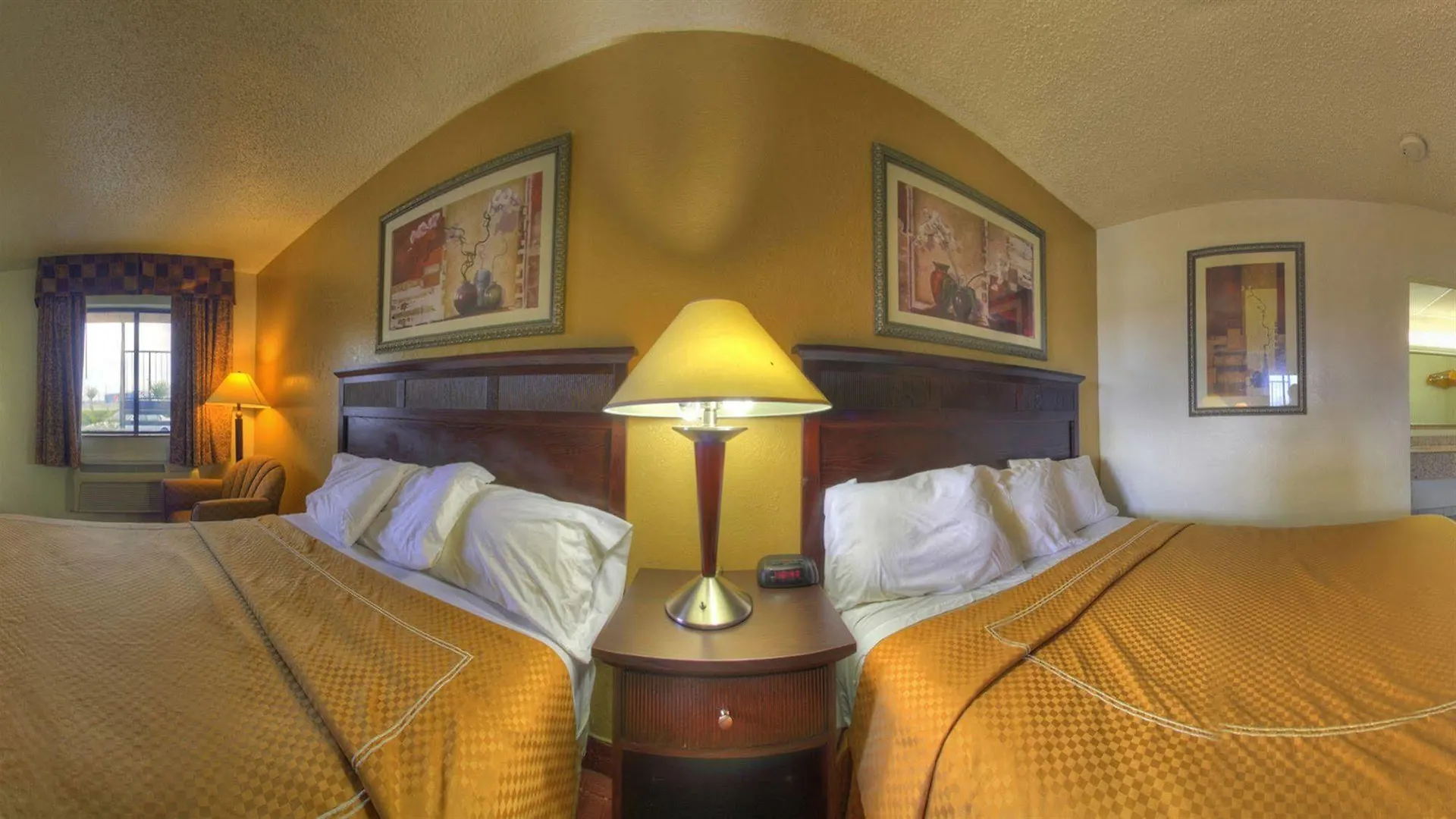 Rodeway - Ashley Phosphate Inn 2*