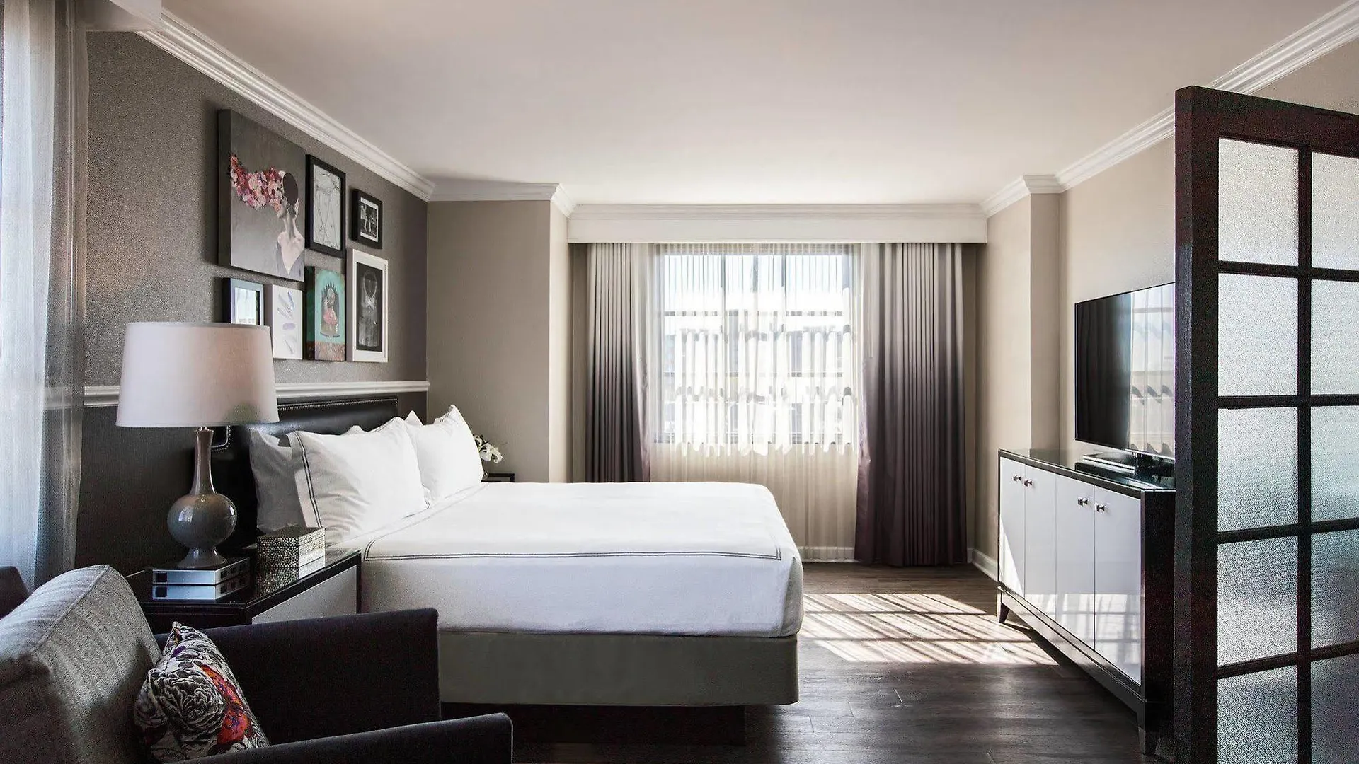 Hotel The Lindy Renaissance