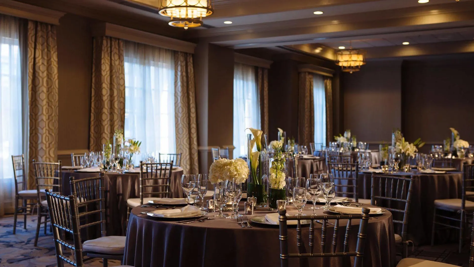 Hotel The Lindy Renaissance 4*