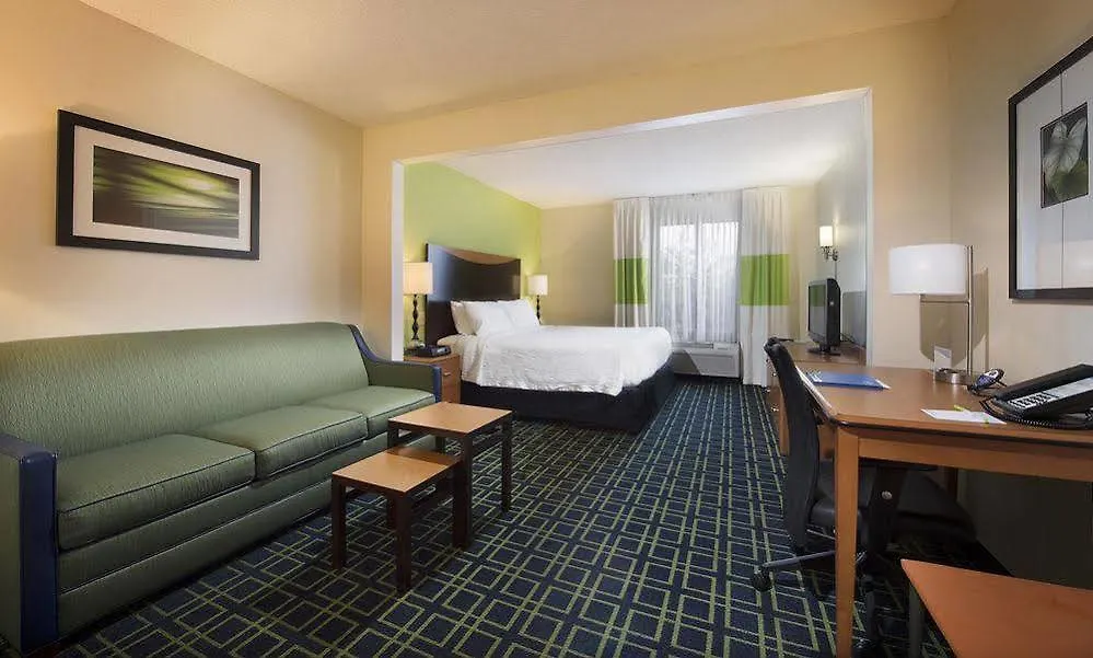 Hotel Fairfield & By Marriott Charleston Airport/convention Center