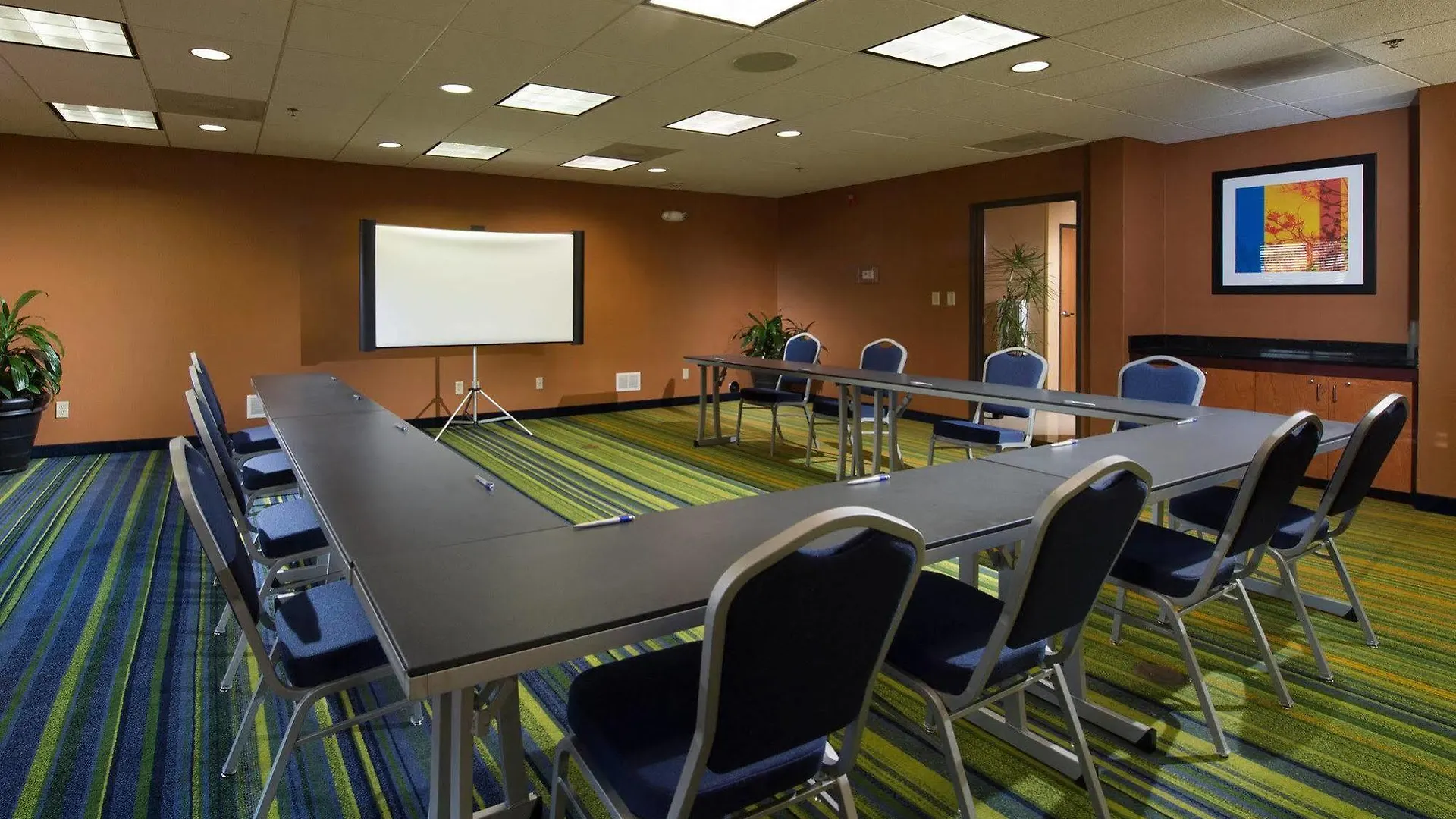 Fairfield & By Marriott Charleston Airport/convention Center North Charleston