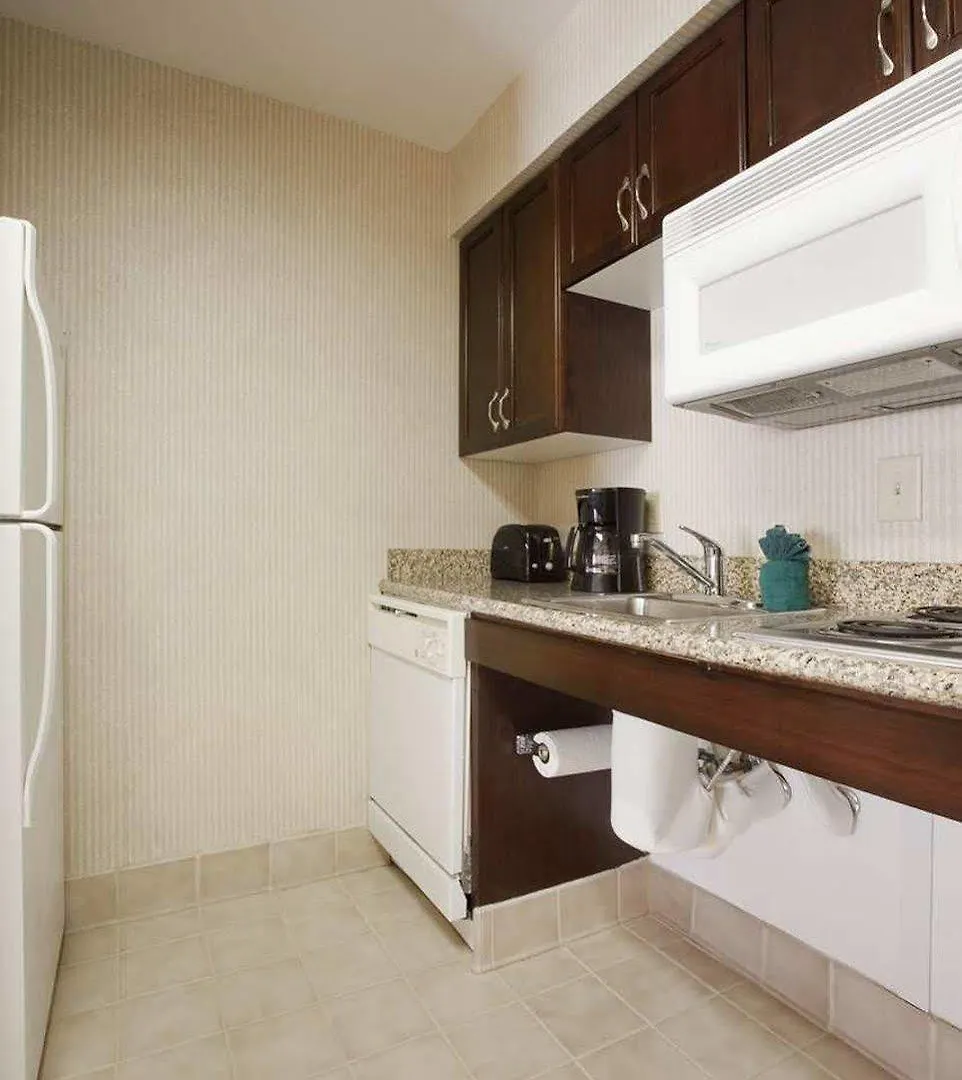 Hotel Homewood By Hilton Charleston - 3*