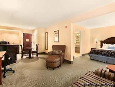 Wingate By Wyndham Charleston Southern University Hotel