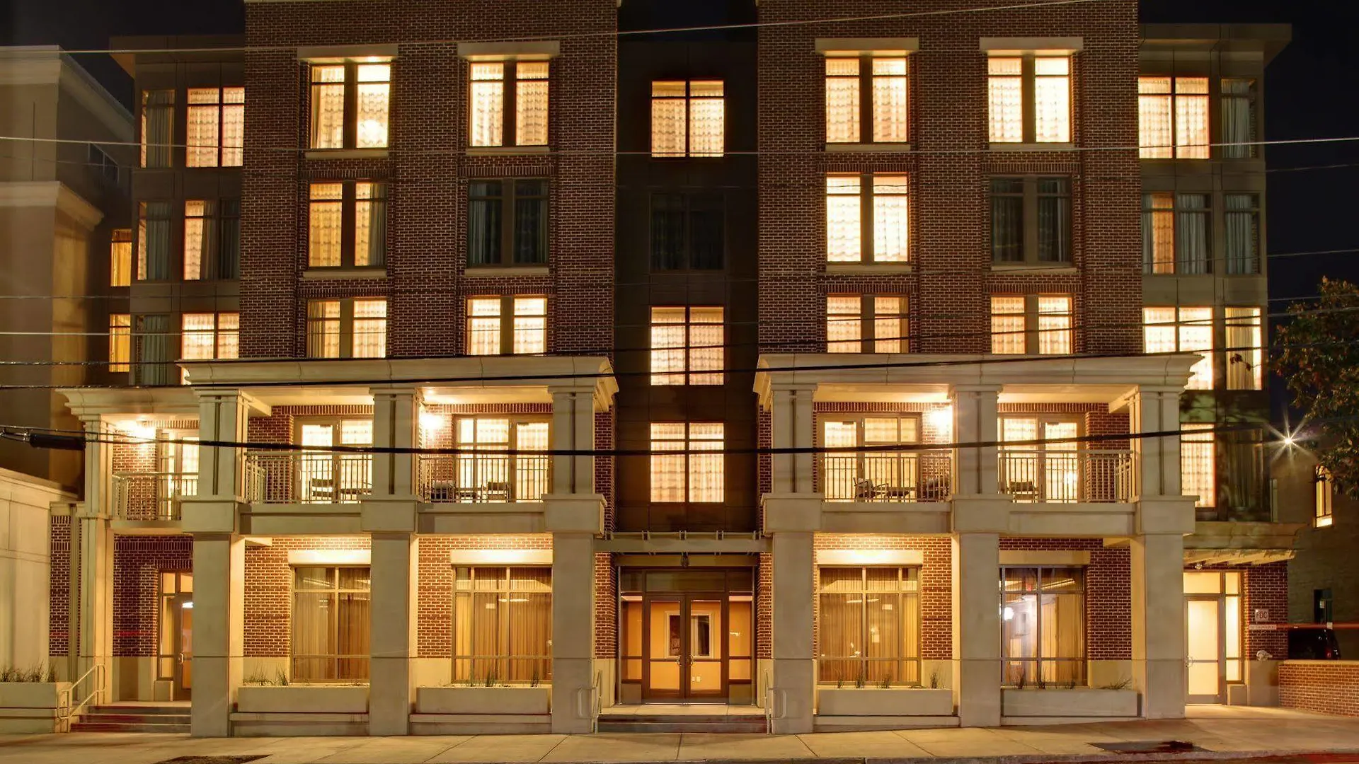 Hotel Courtyard By Marriott Historic District