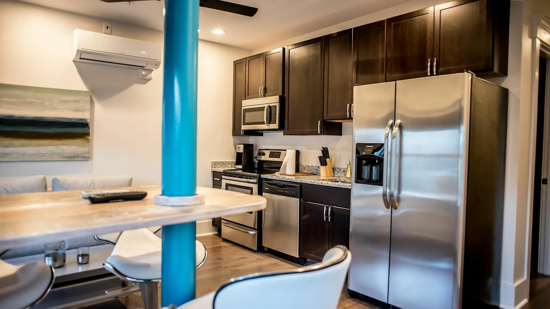 493 King Two Bedroom Suites Charleston