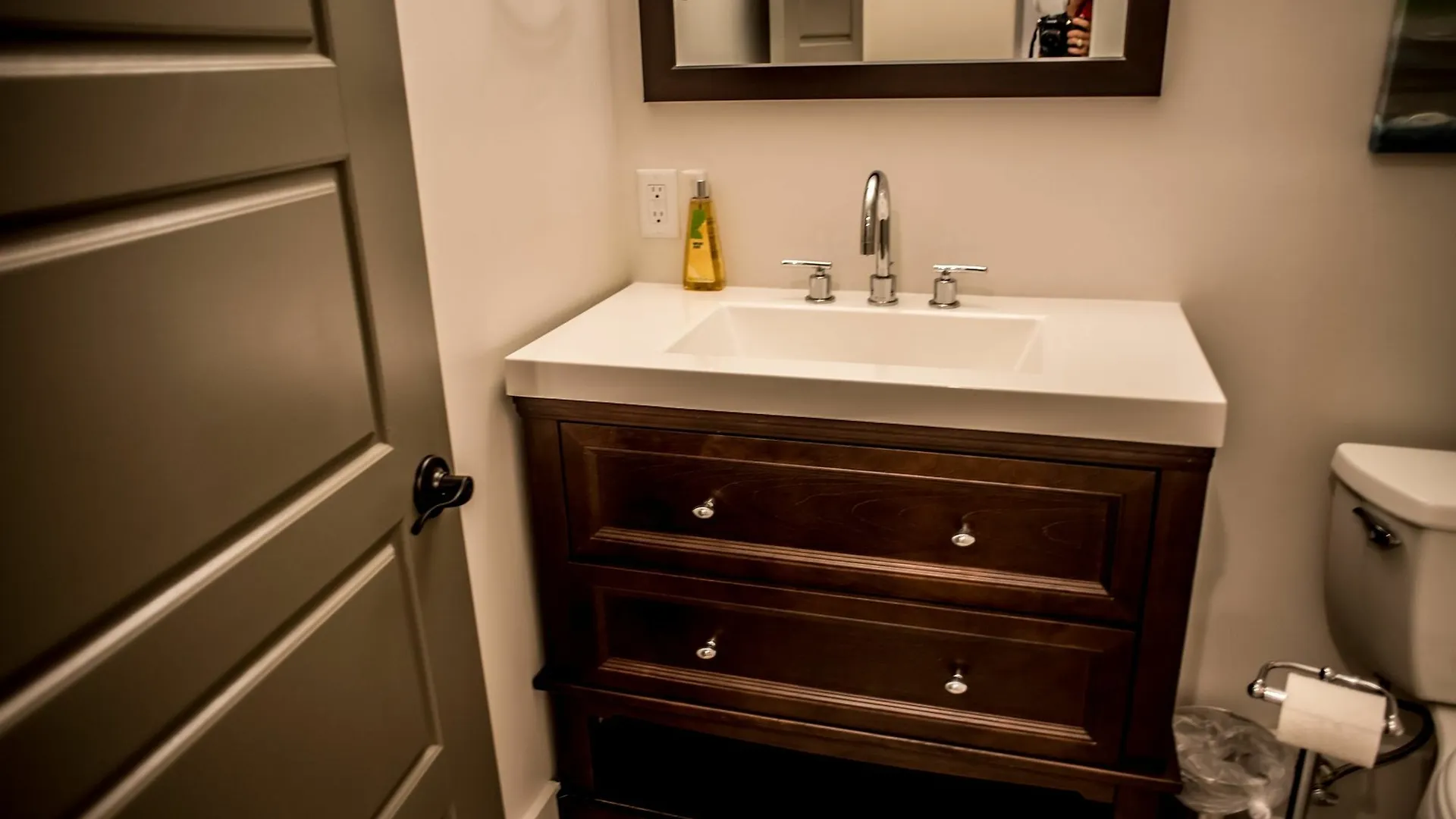 493 King Two Bedroom Suites 3* Charleston
