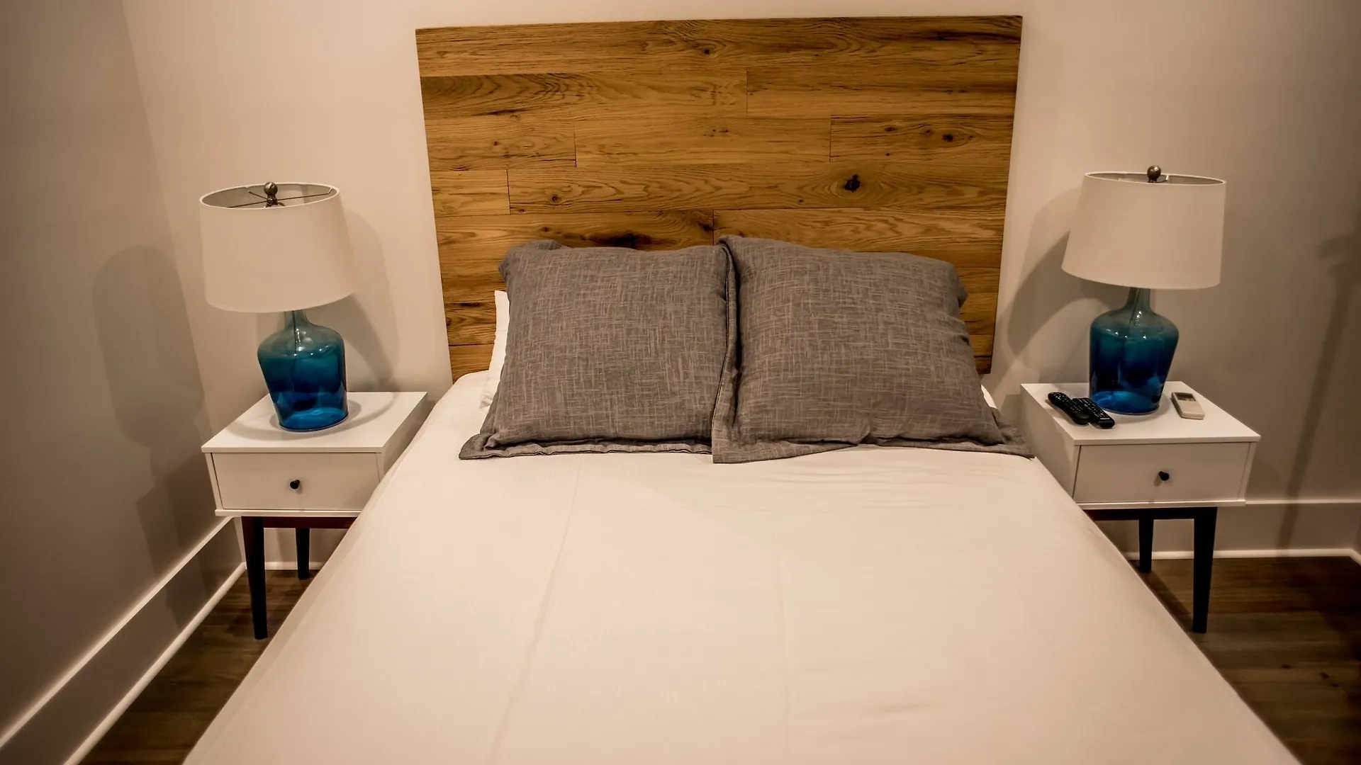 493 King Two Bedroom Suites Charleston
