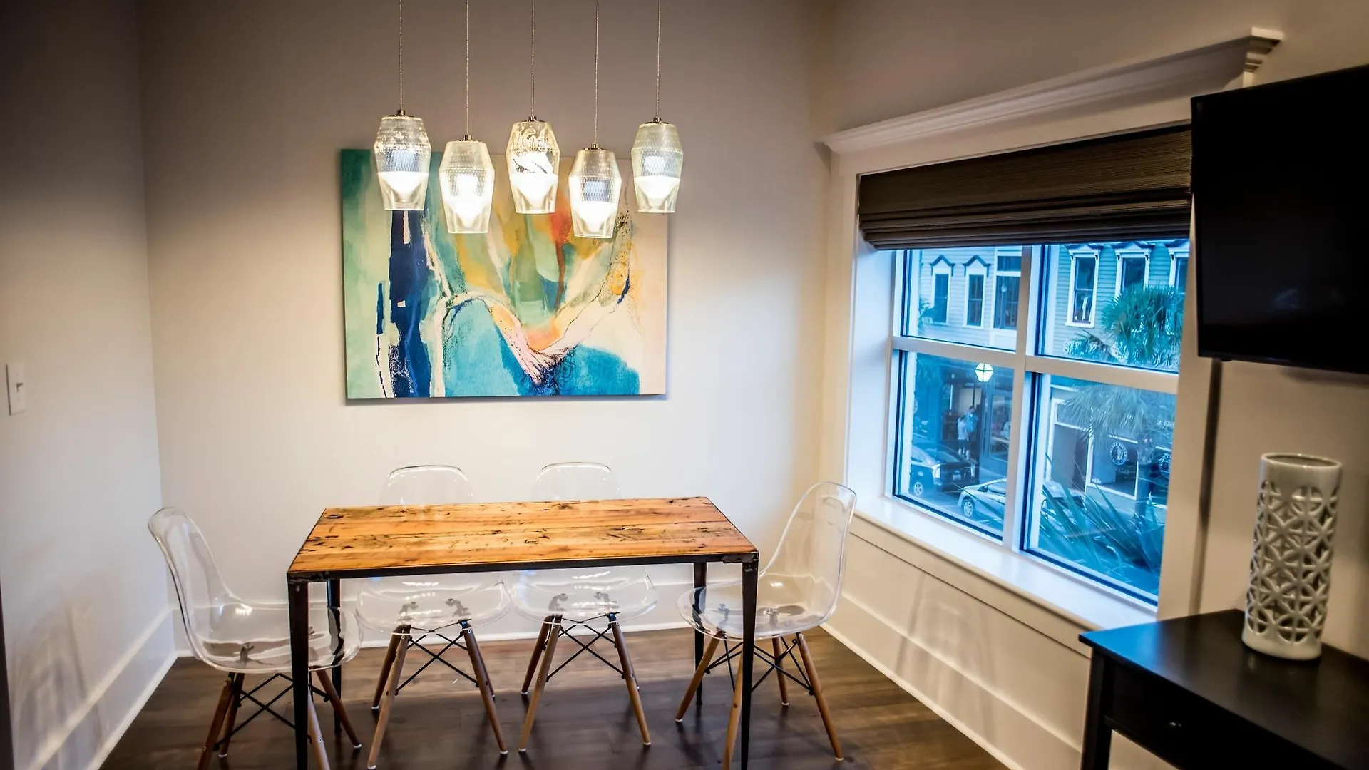 Hotel 493 King Two Bedroom Suites Charleston