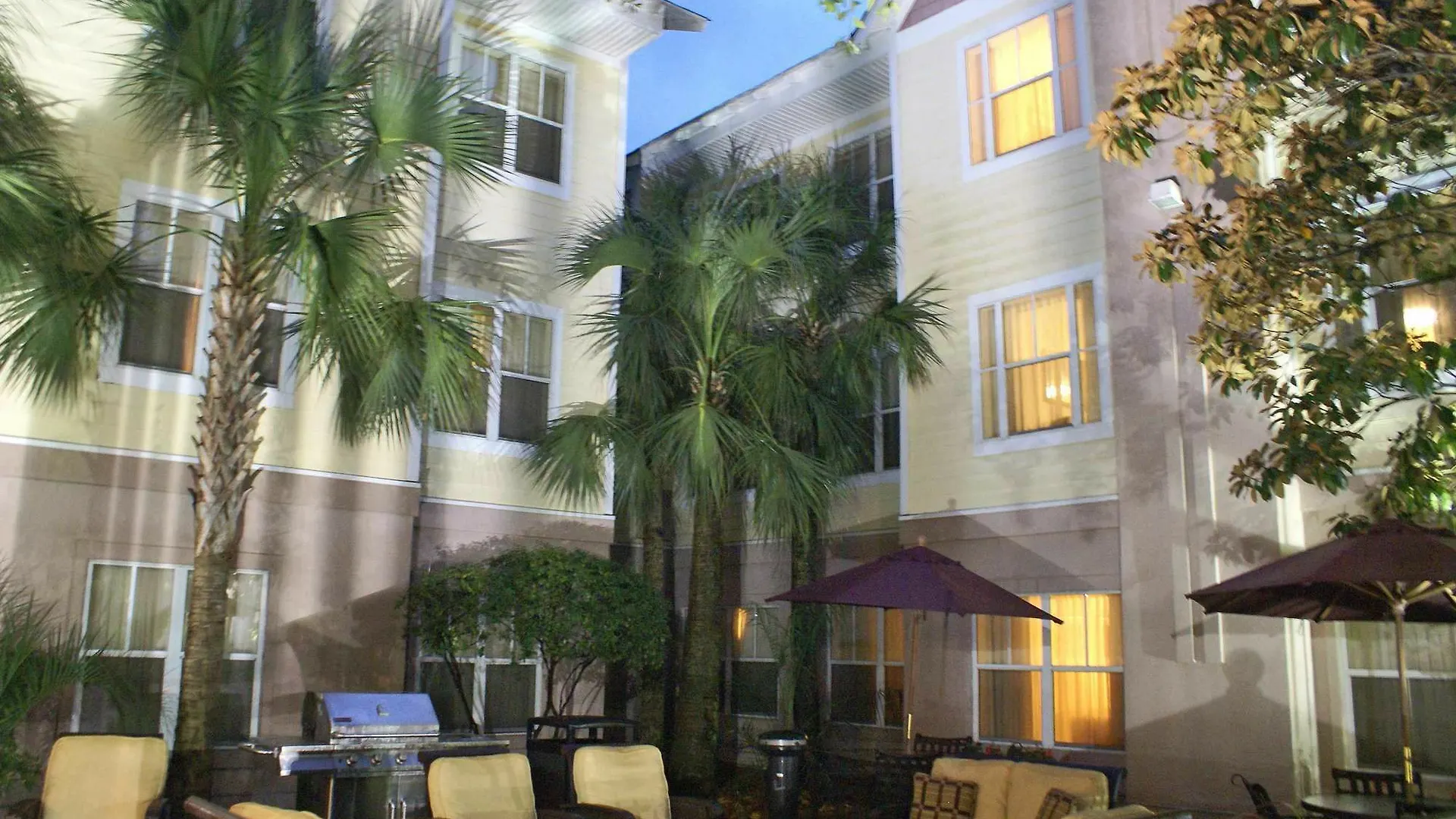 By Marriott Charleston Mt. Pleasant Hotel