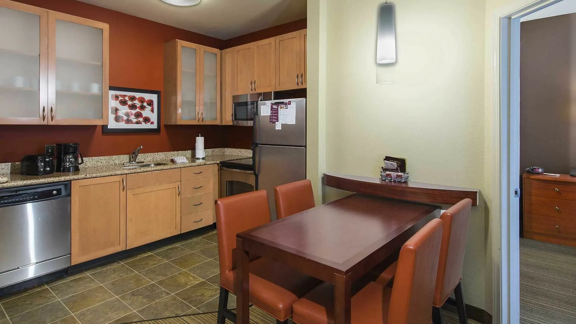 Hotel By Marriott Charleston North/ashley Phosphate