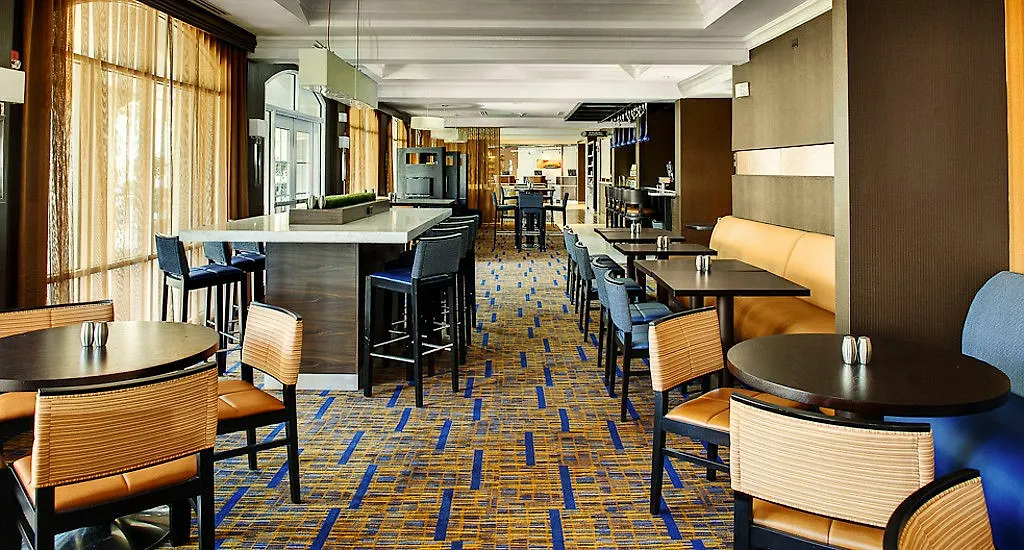 Hotel Courtyard By Marriott Historic District
