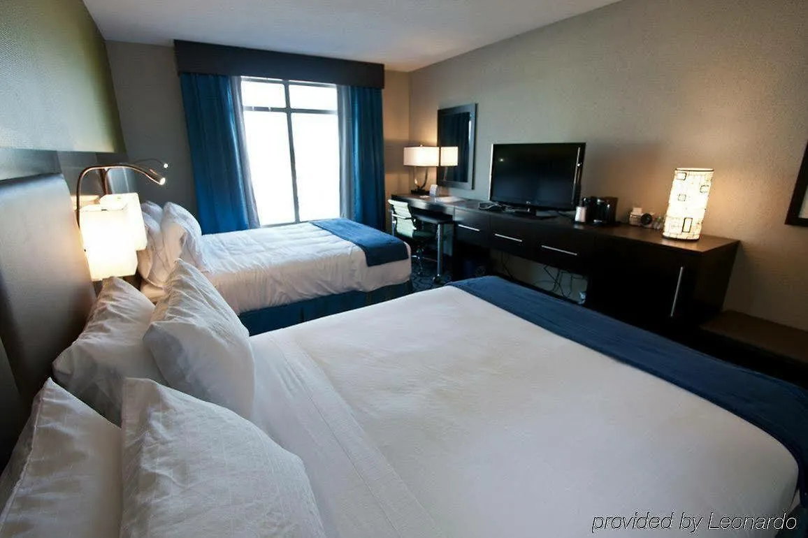 Hotel Holiday Express & Charleston Arpt-conv Ctr Area By Ihg 3*