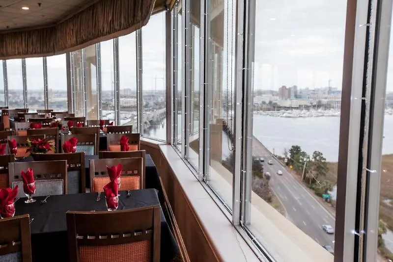 Hotel Charleston-riverview By Ihg 3*
